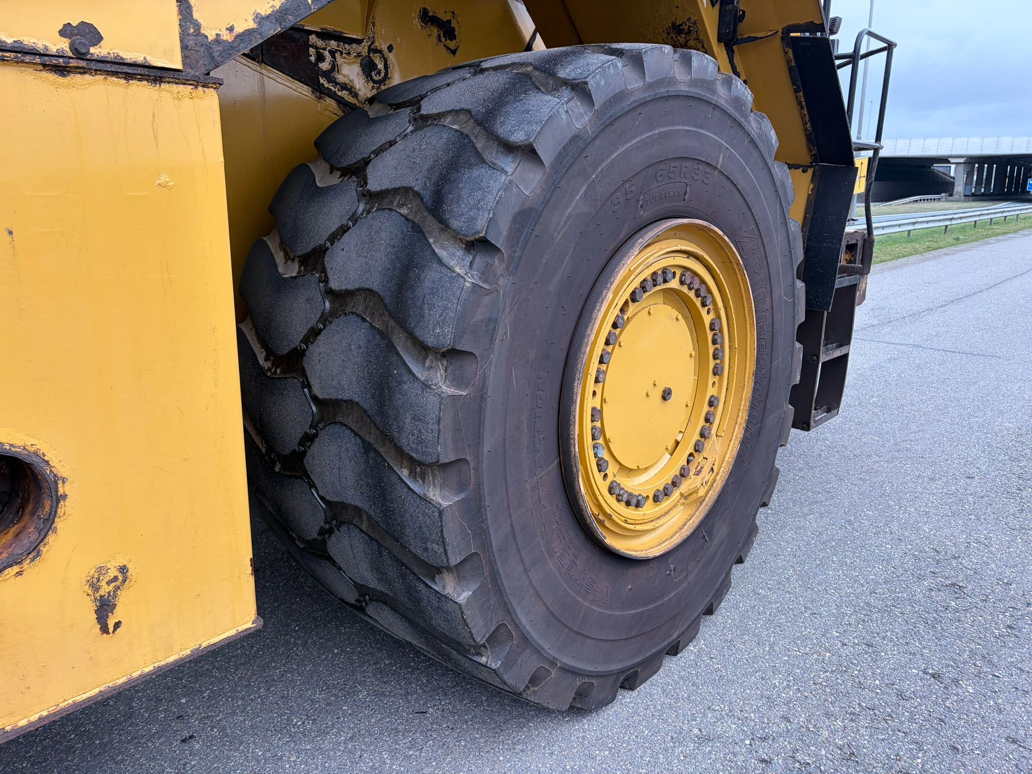 Caterpillar 988K 2018 obrázek 10