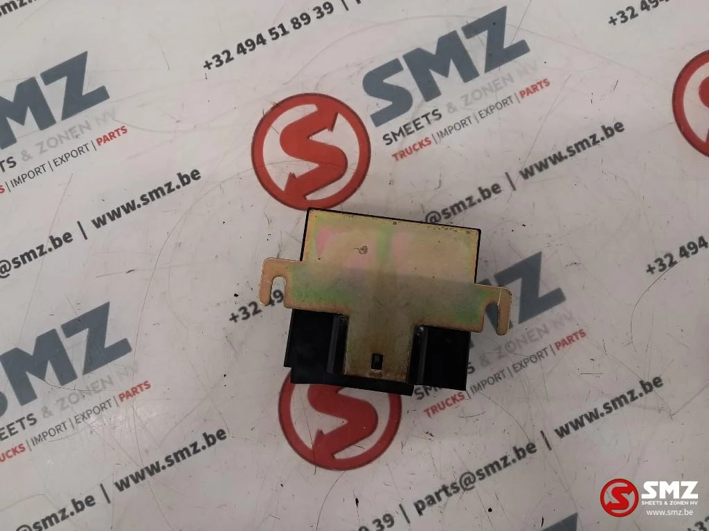 Renault 2004 - Occ ECU knipperlichtregeleenheid Renault afbeelding 3