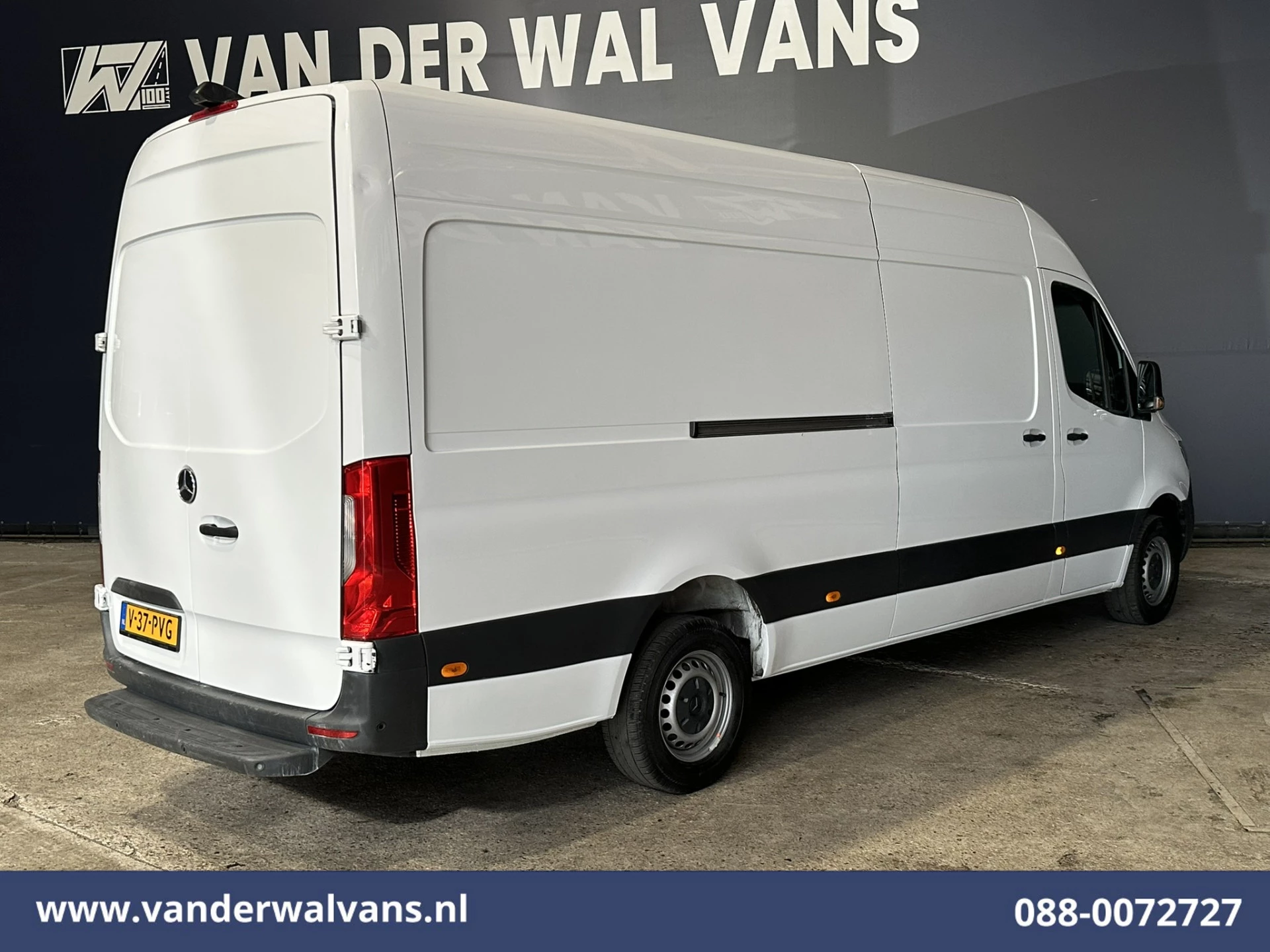 Mercedes-Benz Sprinter 2023 - 317 CDI 170pk L3H2 Euro6 Airco | Camera | Apple Carplay | Cruisecontrol imagem 12
