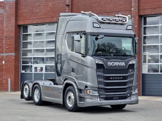 Scania S 2023 - 660S V8 NGS Highline 6x2 - Retarder - Full air - Leather - Led - Alloy wheels immagine 2