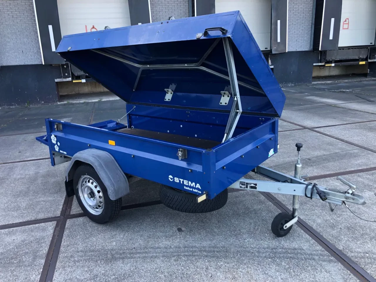 Stema - Enkel as Bagage / Dekselwagen - 750 kg - Blauw obrázek 1