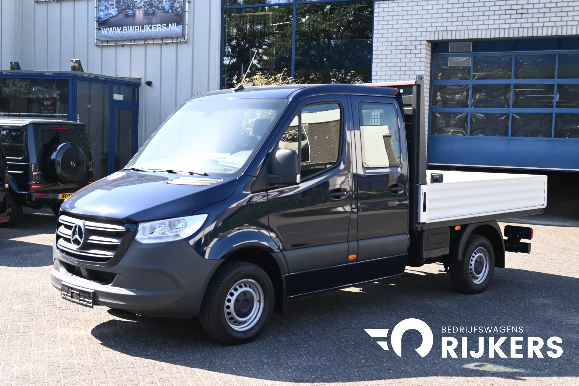Mercedes-Benz Sprinter 2023 - 317 CDI L2 RWD DC Open Laadbak zdjęcie 1