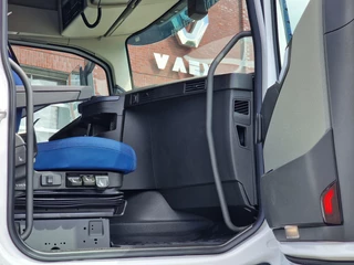 Volvo FH 2026 - 13.540 Aero Globetrotter XL 4x2 - New - Full spec - Retarder - I parkcool - Full air imagem 25