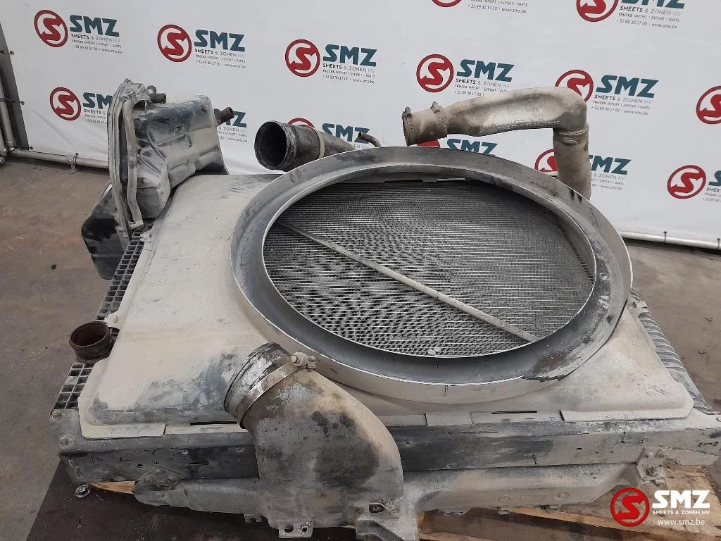 Mercedes-Benz 1999 - Occ radiator + intercooler + koelvloeistofreservoi изображение 1