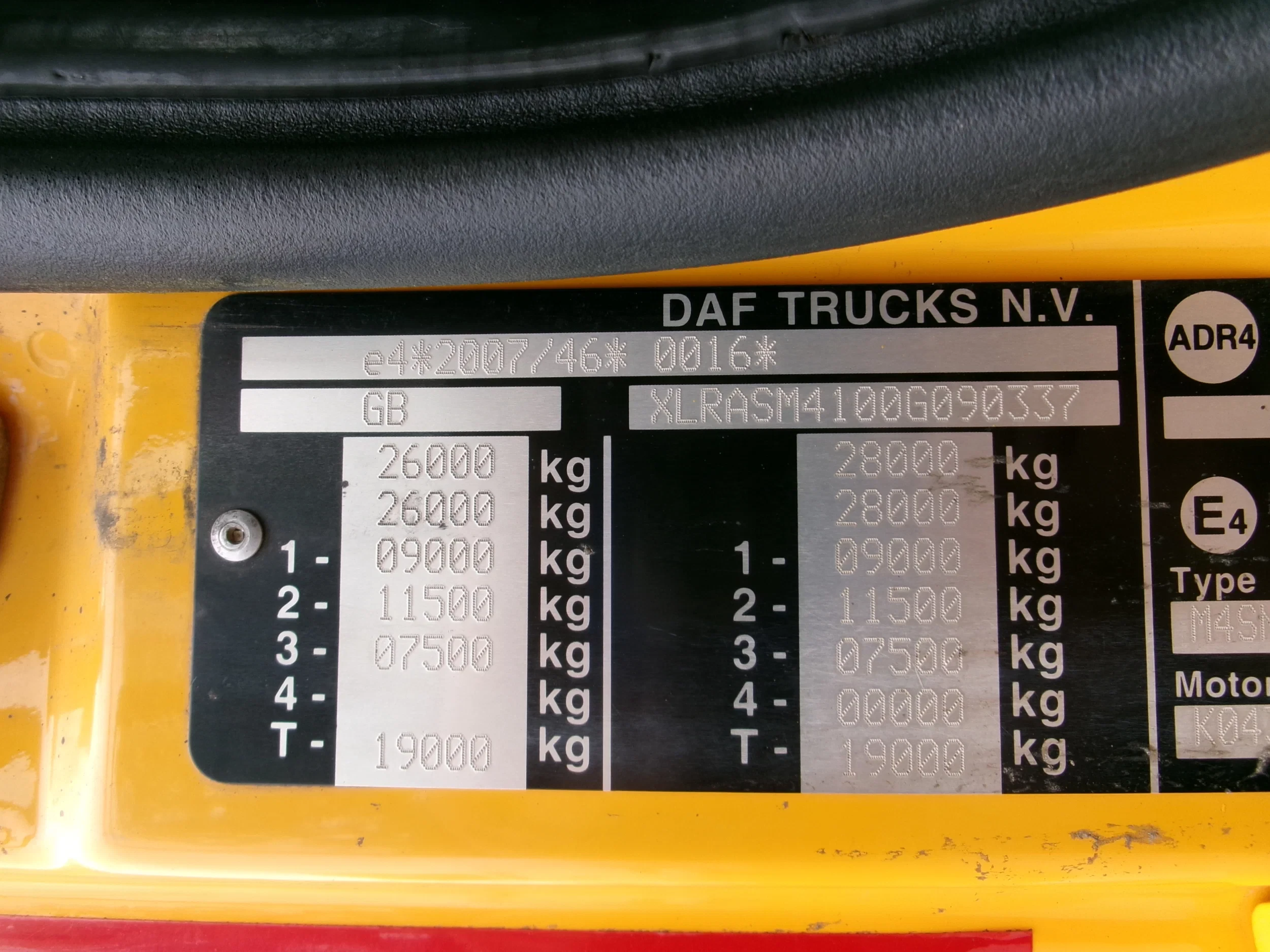 DAF CF 330 2016 - 6X2 LIFTAS immagine 35