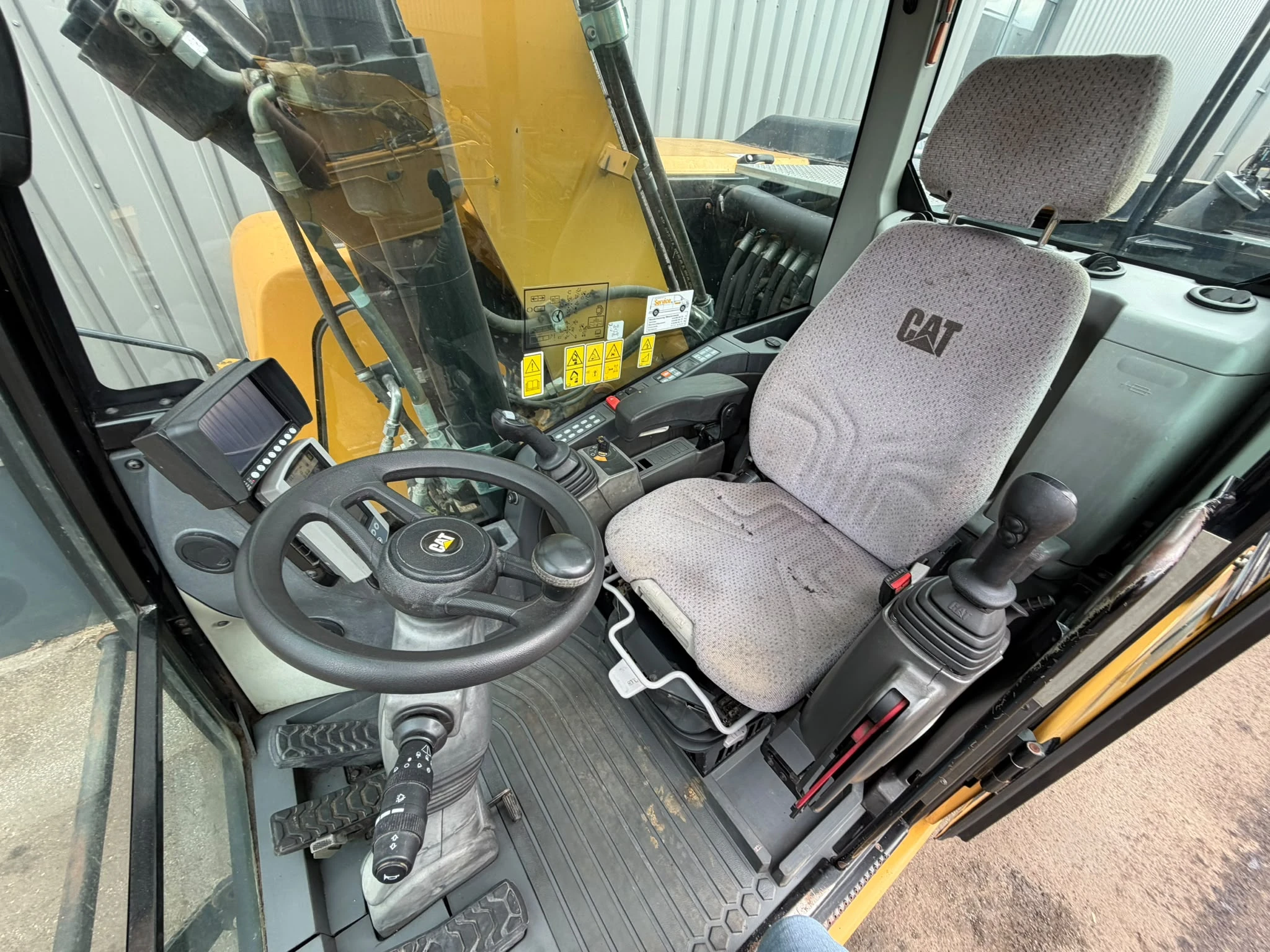 Caterpillar M318F 2015 image 18