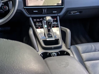 Porsche Cayenne 2018 - 3.0 V6 340PK Automaat zdjecie 15