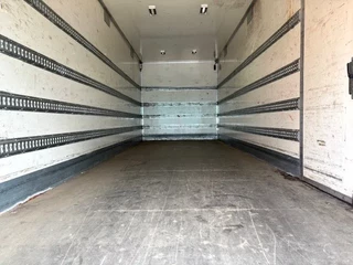 MAN TGM 2012 - 18.250 BL WITH PLYWOOD CLOSED BOX AND LOADING PLATFORM (EURO 5 / AS-TRONIC / AIRCONDITIONING / COMPLETE SPOILERSET / ENGINE PROBLEM!!) imagen 11