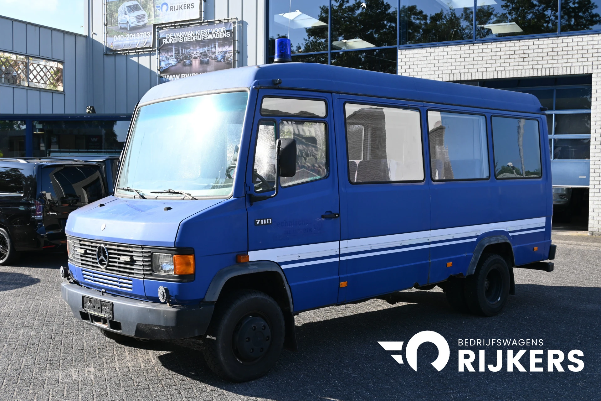 Mercedes-Benz Vario Ecovan 1993 - 711D L2H2 wb370cm image 1