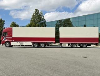 Volvo FH 2019 - 13.500 I-PARK COOL TRS COOLING ISOLATED BOX TAIL LIFT BURG TRAILER TOP CONDITION NL-COMBI image 2