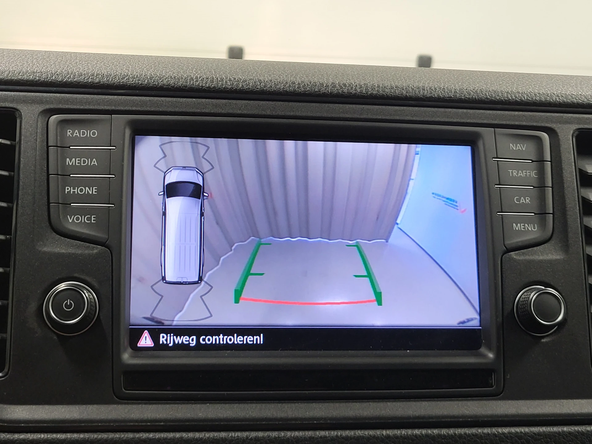 Volkswagen Crafter 2019 - 2.0TDI L3/H3 3000kg Trekgewicht Euro 6! image 13