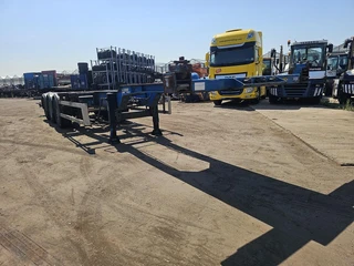 HRD NT CON.40 foot extendible chassis 2 x 20 foot / landbouw kenteken / geen apk nodig. 2001 te koop