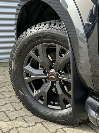 Isuzu D-Max 2024 - D-MAX V-Cross AT 4x4 Grijs kenteken 2zitpl. bild 15