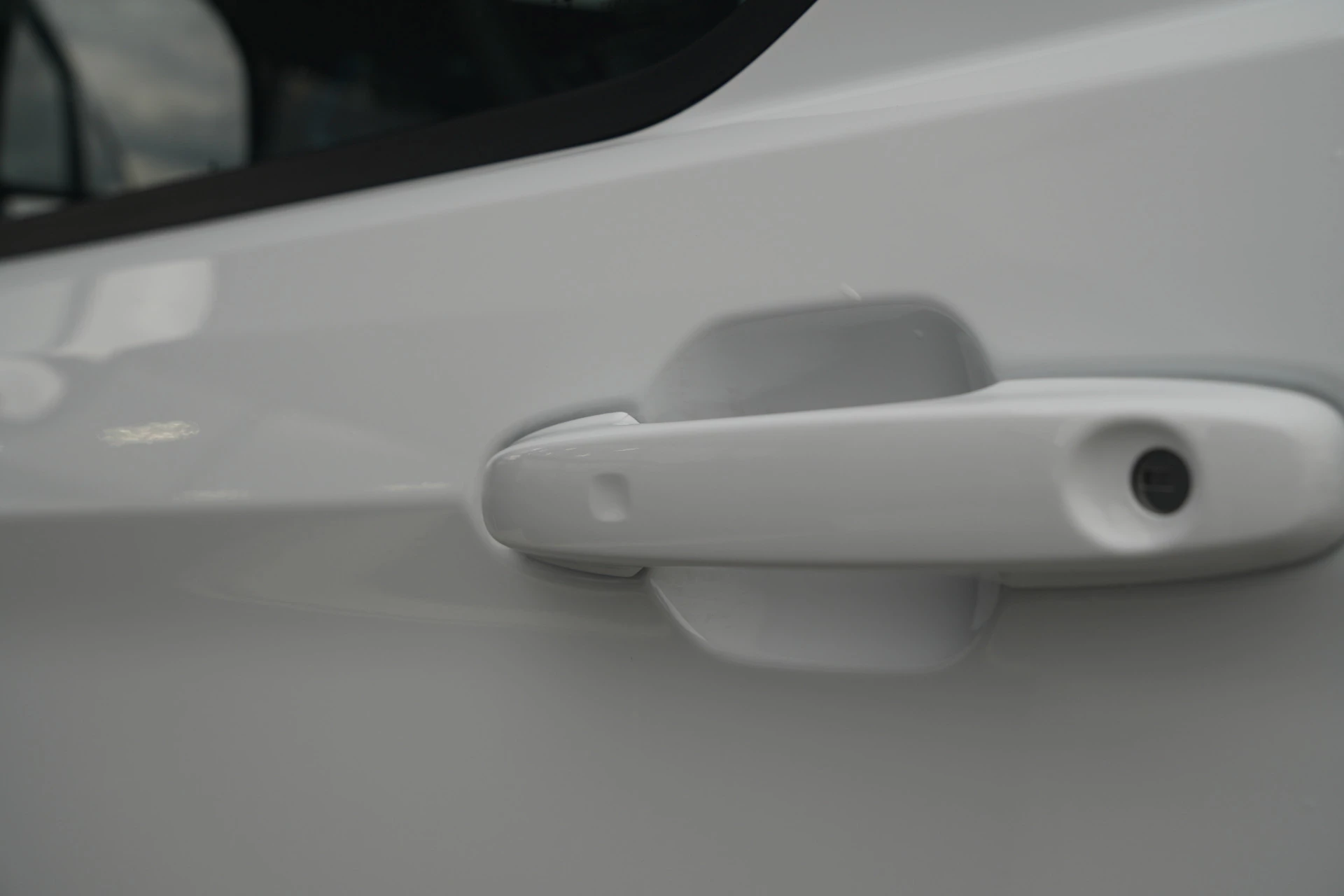 Ford E-Transit Custom 2026 - 320 L2H1 Limited 71 kWh 218pk - 2x Schuifdeur - Trekhaak - Camera - Carplay - Rijklaar obrázek 33