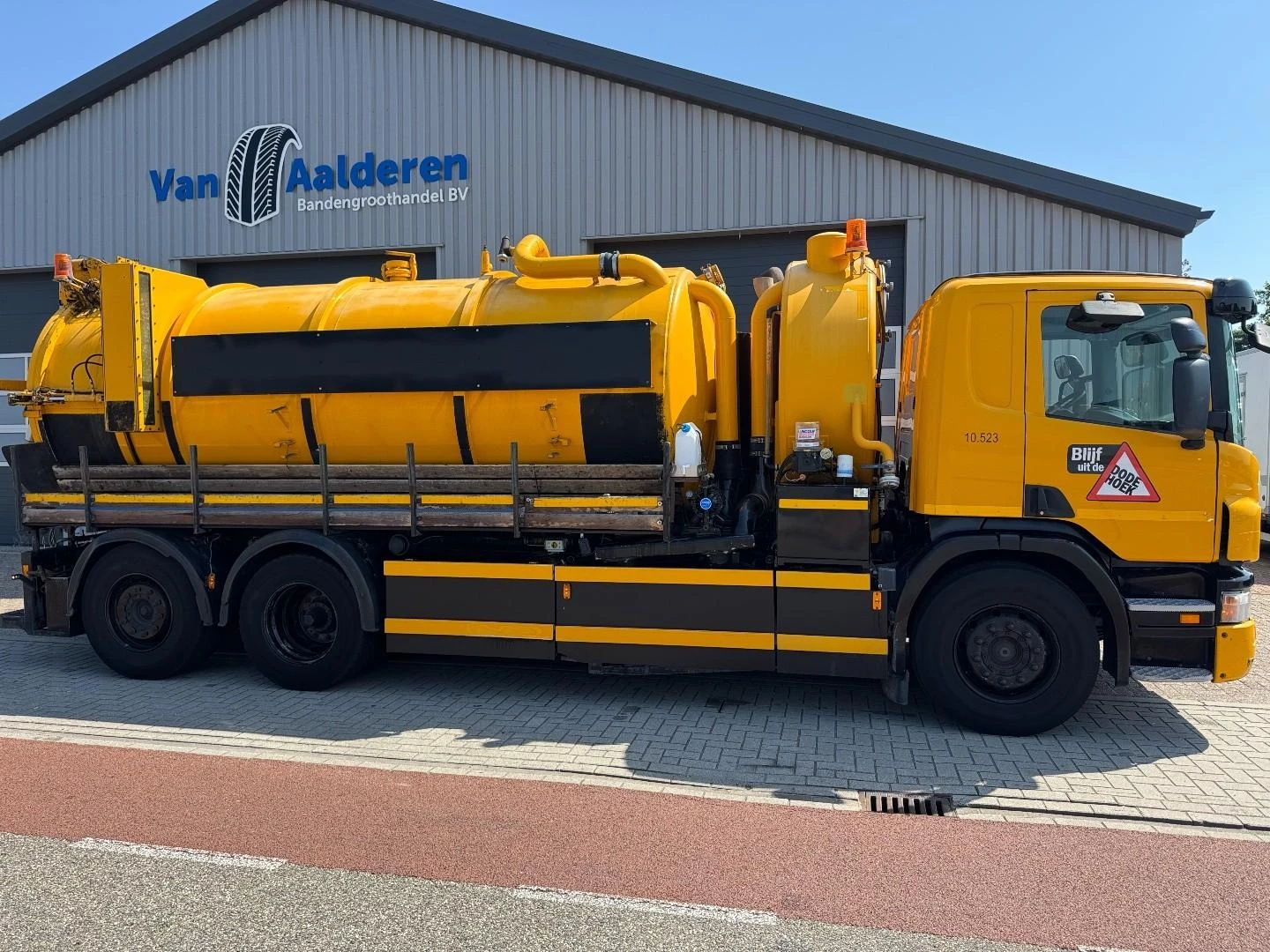 Scania P 2009 - P114-340 6x2 Saug- / Druck, Vacuum, 15.000 Ltr + Cycloon Tank imagen 2