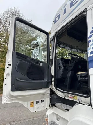 Scania R 2008 - R420 MEGA 4x2 Topline Intarder TÜV neu! E5 bild 17