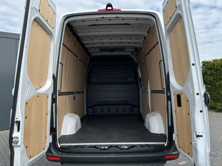 Mercedes-Benz Sprinter 2024 - 317 CDI 9G-TRONIC RWD FACELIFT / L2H2 / CAMERA / LED / MBUX / CRUISE / AIRCO / BLIND SPOT / GEVEERDE STOEL bild 8