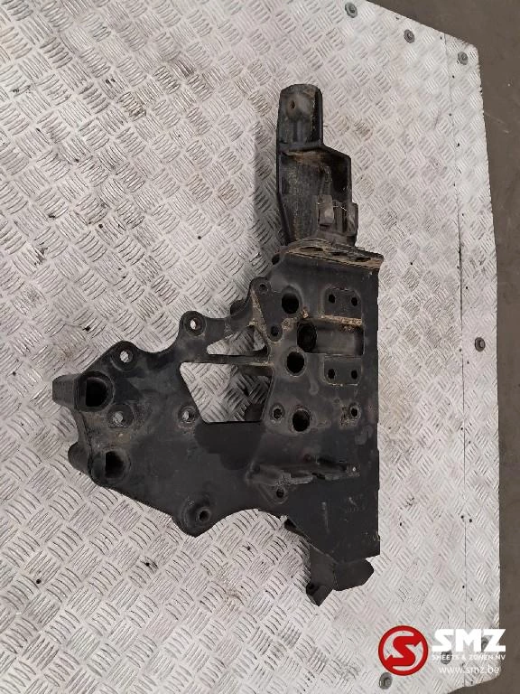 Renault 2019 - Occ chassissteun rechts Renault image 3