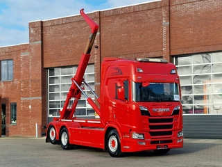 Scania R 2021 - R770 V8 NGS Highline 6x2*4 - Stummer NHS30 Hooklift - Abrol kipper - Full spec - Like new te koop