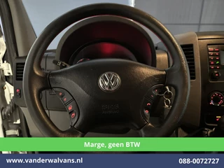 Volkswagen Crafter 2016 - 2.0 TDI 164pk **MARGE, geen BTW** L2H2 Inrichting Airco | Trekhaak | Cruisecontrol image 3