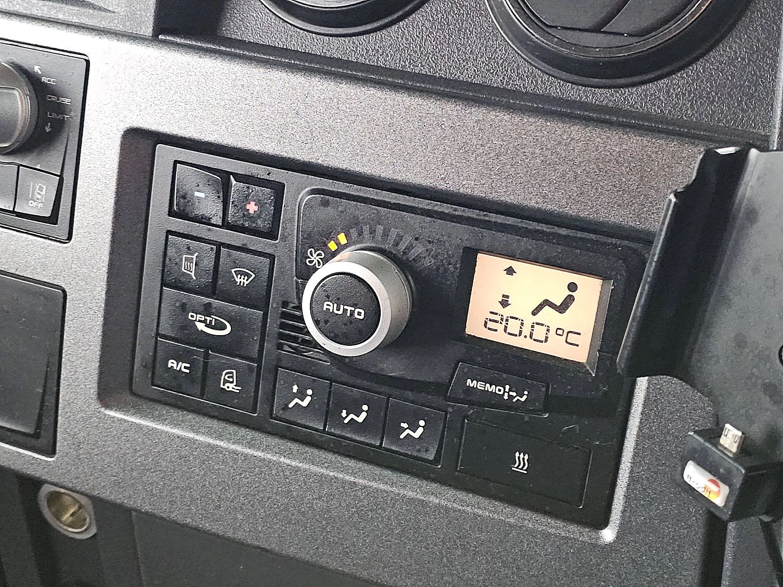 Renault 2015 - T 460 Bild 11