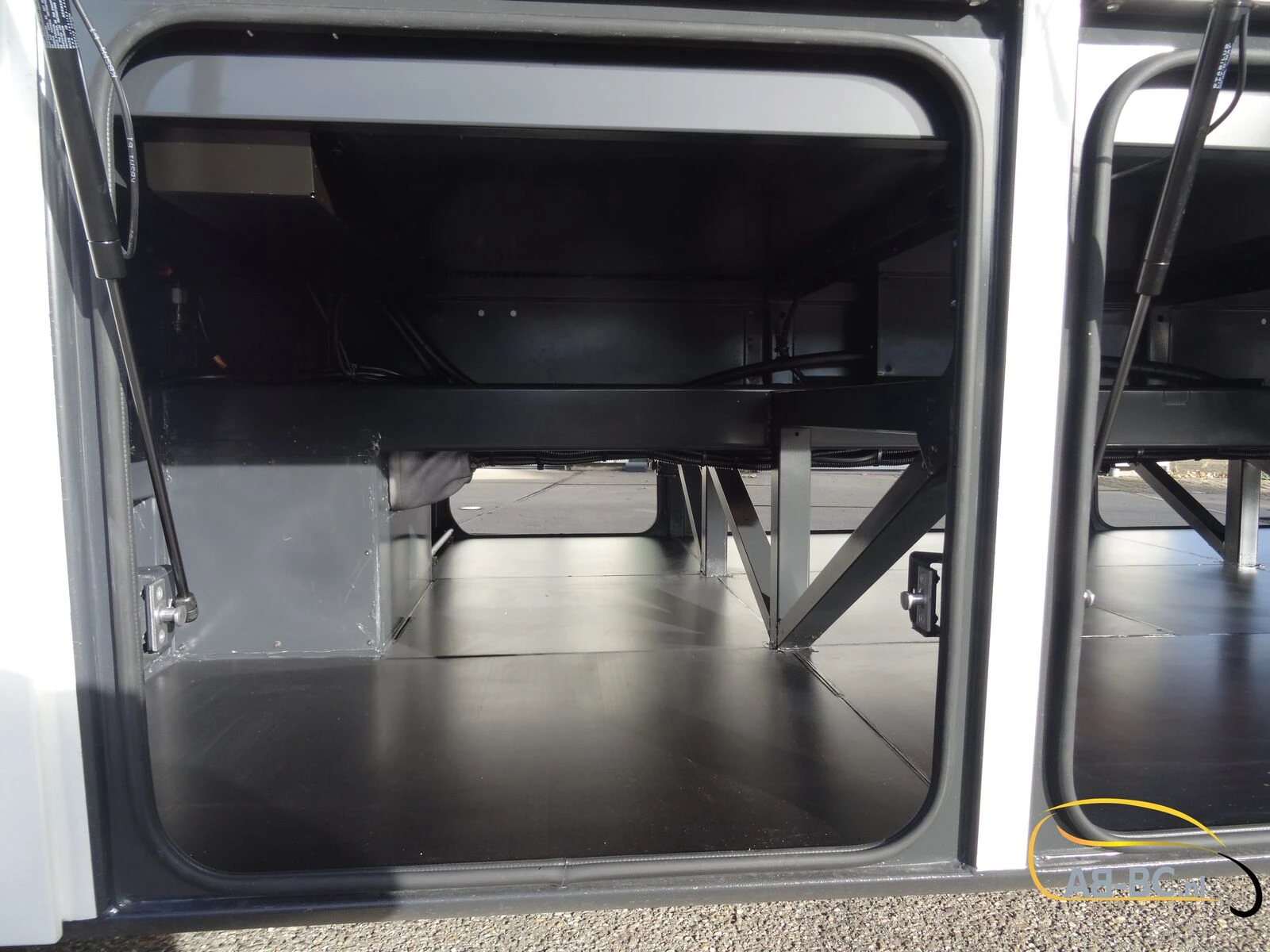 Iveco New 13 MTR Crossway 61 seats ADAS afbeelding 43