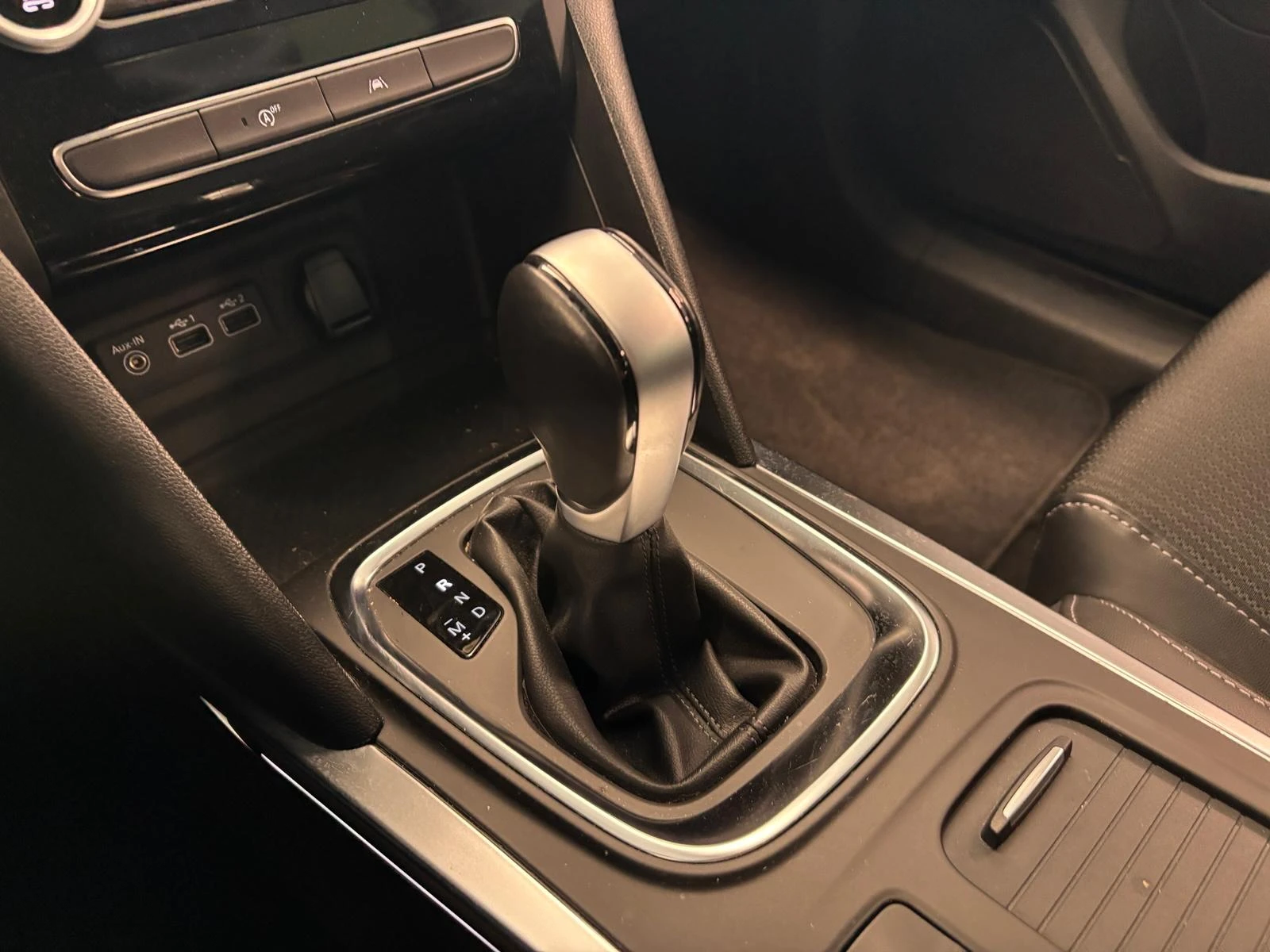 Renault Mégane Estate 2022 - 1.3 TCe Intens AUTOMAAT imagem 15