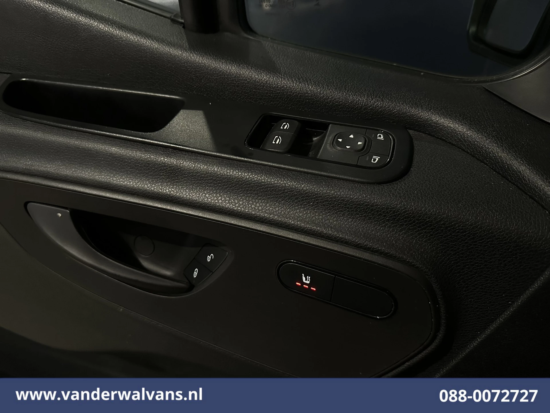 Mercedes-Benz Sprinter 2023 - 317 CDI 170pk L3H2 Euro6 Airco | Camera | Apple Carplay | Cruisecontrol | Stoelverwarming immagine 18