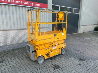 Genie N/A 2006 - GS-1532 Electric scissorlift, 2006 Year imagem 3