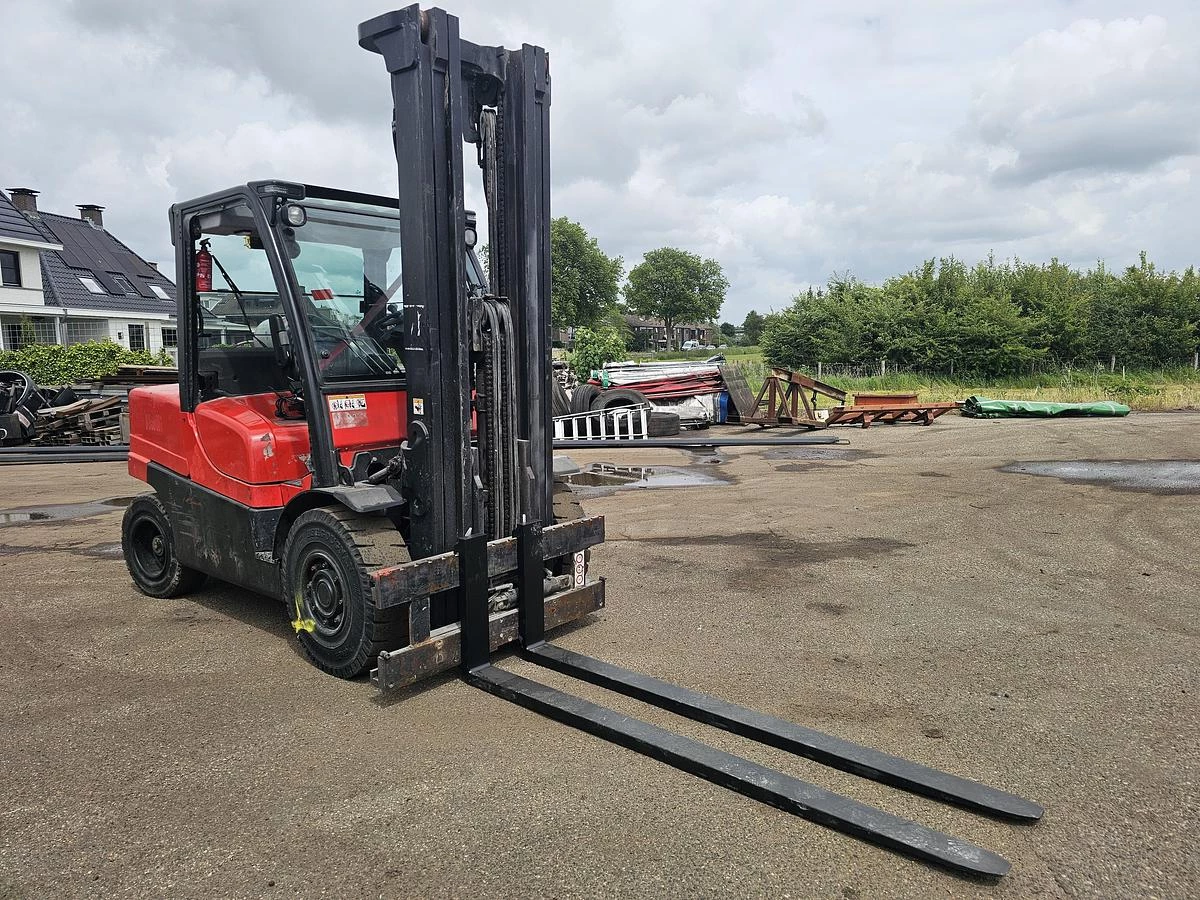 Hyster H5.0FT | 5000 KG|TRIPLE MAST 6,10 MTR HIGH| 6123 HOURS | FREE LIFT|SIDE SHIFT 2011 imagen 2