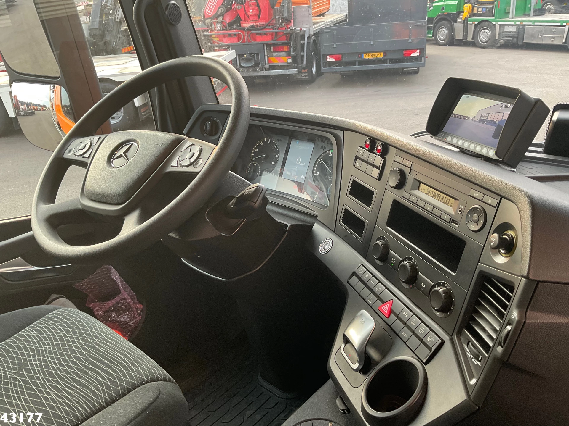 Mercedes-Benz Actros 2023 - 2643 Euro 6 HMF 23 Tonmeter laadkraan изображение 14