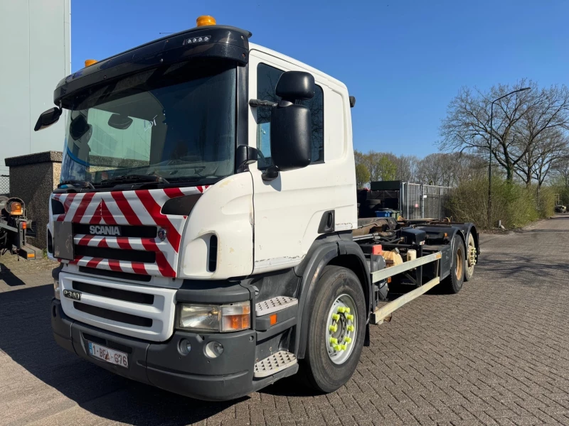 Scania P 2009 - P340 6X2 EURO 4 / AUTOMARTIC 3 PEDALS afbeelding 1