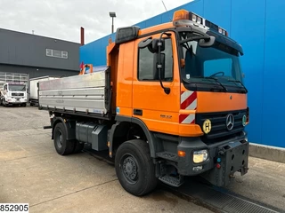 Mercedes-Benz Actros 2003 - 1832 4X4, Grit spreader, Snow plough, Tipper imagen 3