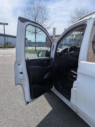 Mercedes-Benz Vito 2021 - 639/4 obrazek 16