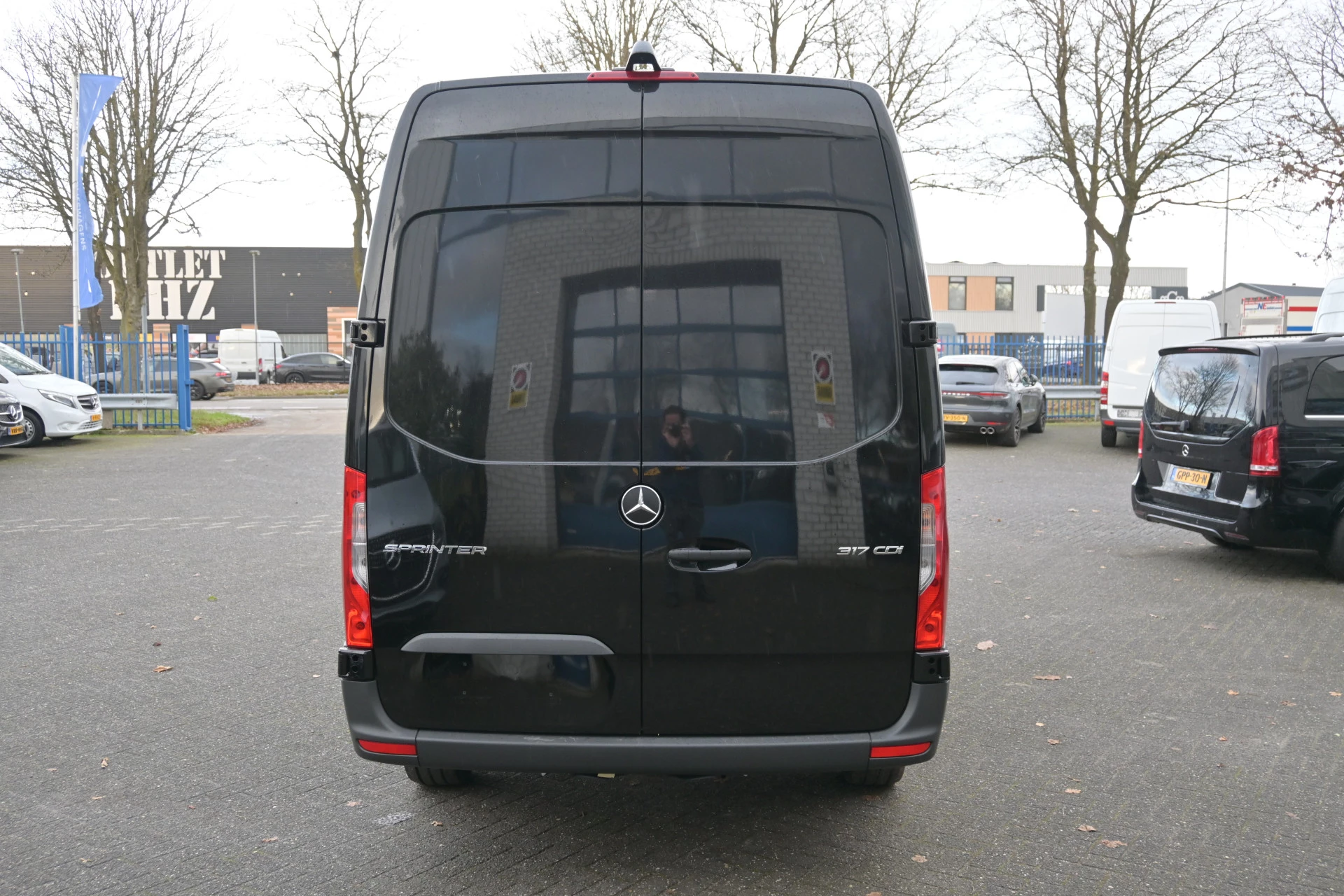 Mercedes-Benz Sprinter 2024 - 317 CDI L2H2 PRO obrázek 10