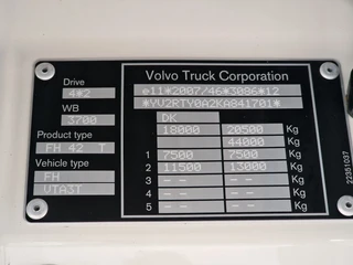 Volvo FH 2019 - 13.460 Globetrotter 4x2 - Full spoiler - VEB + - Frigo bild 14