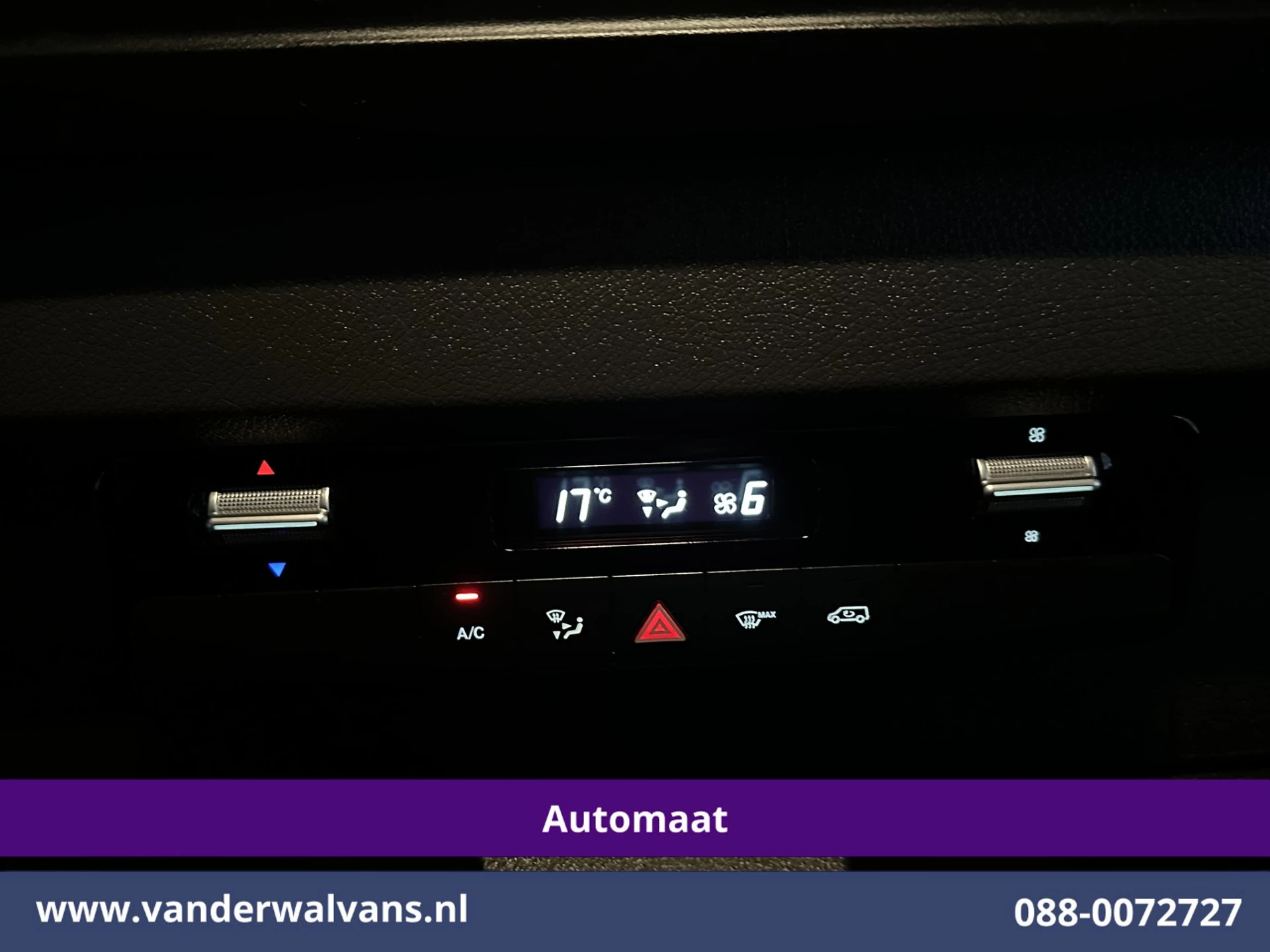 Mercedes-Benz Sprinter 2022 - 317 CDI 170pk 9G-Tronic Automaat Bakwagen Laadklep 21m3 KUUB Zijdeur Euro6 Airco | Lat om Lat betimmering | Leder afbeelding 4