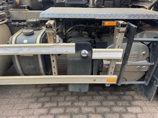 DAF 85 2008 - 85CF 410 EURO 5 6X2 MANUAL obrazek 4