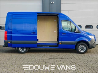 Mercedes-Benz Sprinter 2024 - L2 H2 Automaat 315 BLAUW MBUX DAB Trekhaak image 4