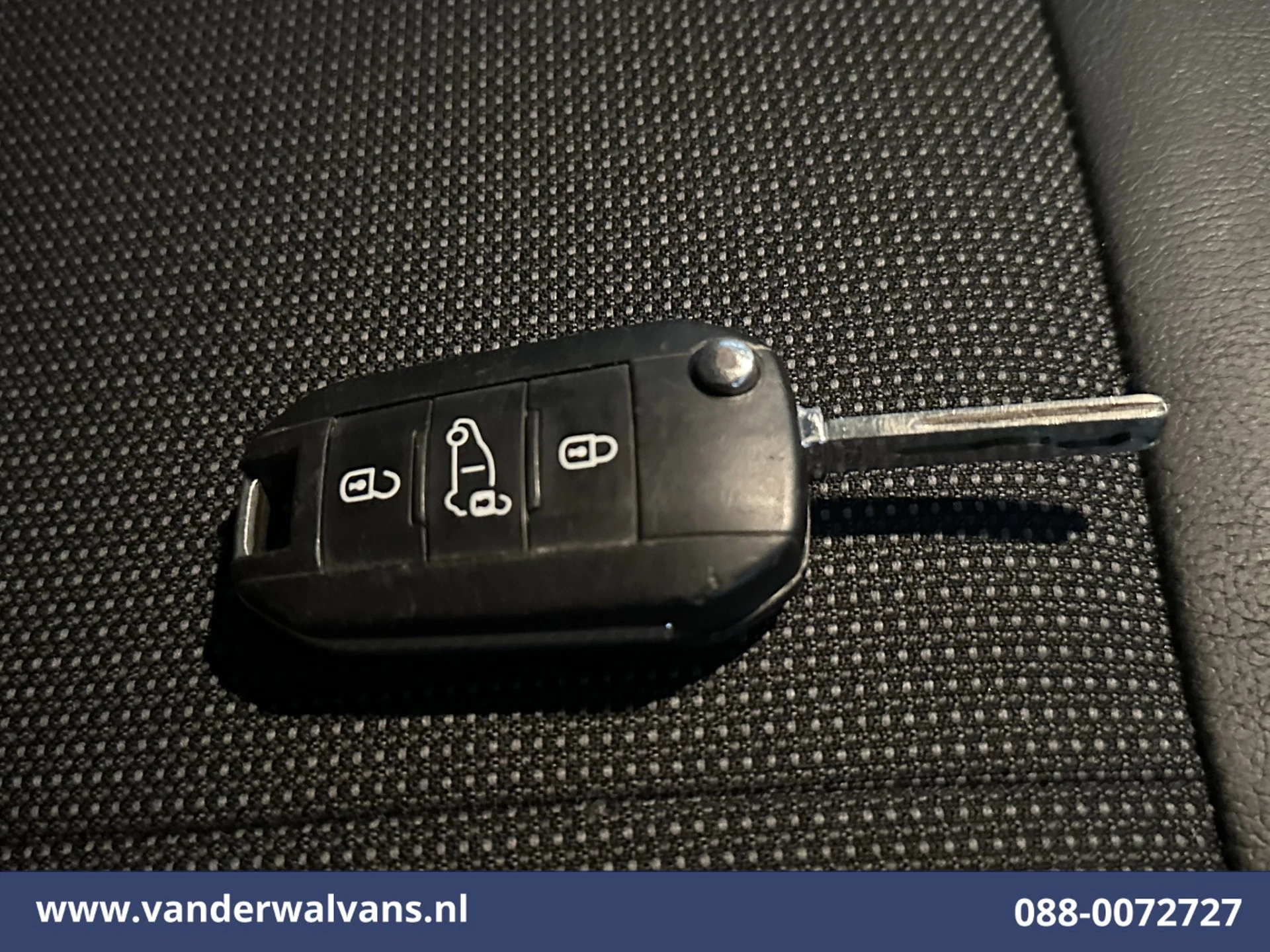 Peugeot Expert 2020 - 2.0 BlueHDI 122pk L3H1 Euro6 Airco | Camera | Navigatie | Apple Carplay | Cruisecontrol Bild 18