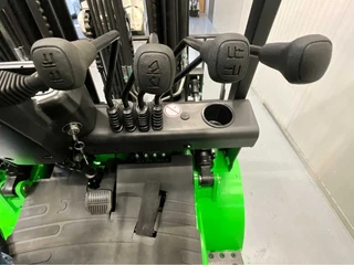 EP N/A 2026 - EFXZ-251 Triplex - Freelift- Sideshift image 17