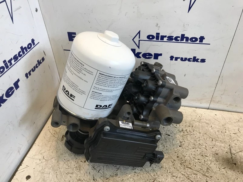 DAF - 2110114 / 2027747 / 1913300 AIR DRYER UNIT WITH APU 12 BAR (NEW) afbeelding 1