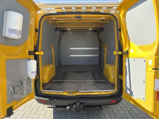 Ford Transit Custom 2020 - 2.0 TDCI / L2H1 / 1e EIG. / TREKHAAK / IMPERIAAL / AIRCO / CRUISE / LED / STOELVERW imagem 8