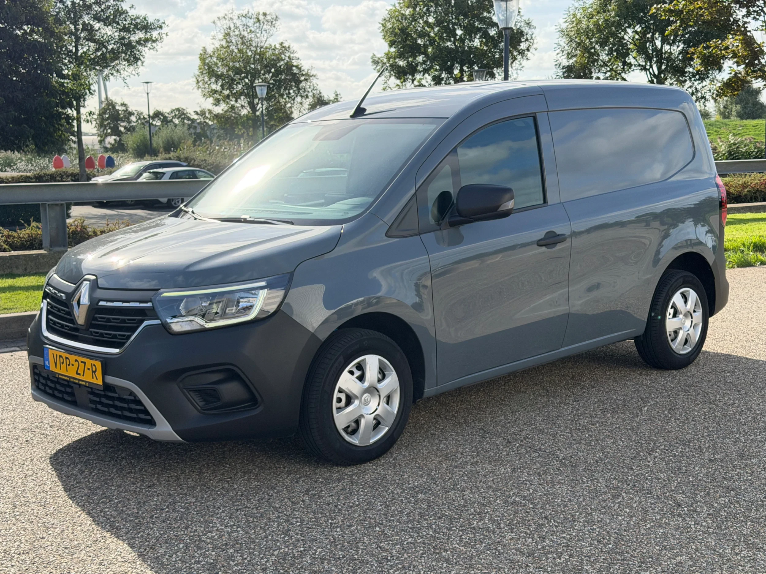 Renault Kangoo 2022 - 1.5DCI L1H1 Airco Cruisecontrol AppleCarplay EURO 6 immagine 1
