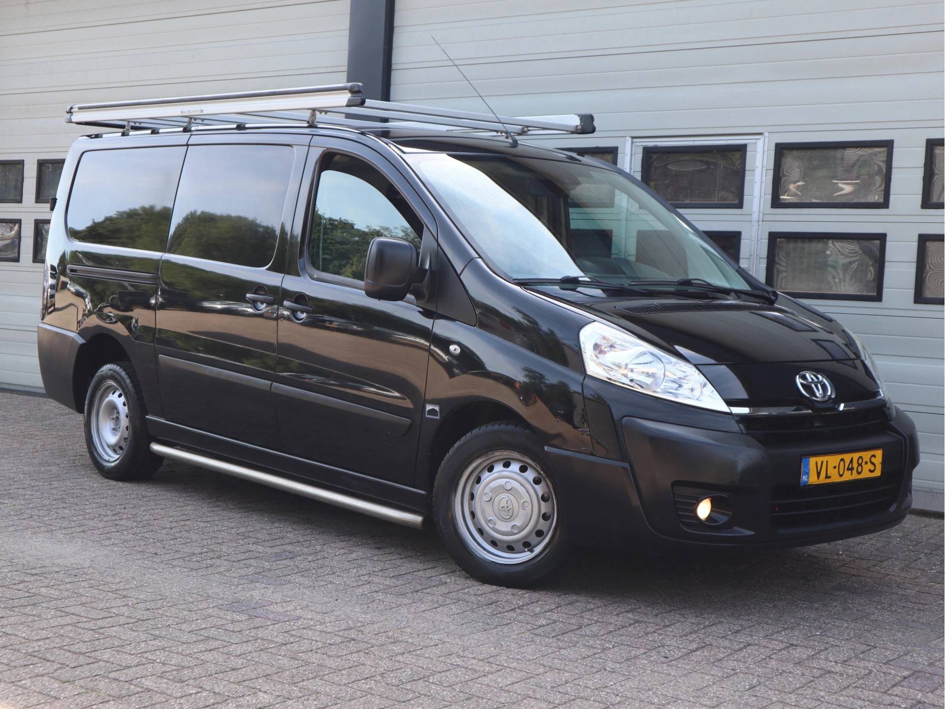 Toyota ProAce 2015 - 2.0D 128pk L2 Lang - Airco - Trekhaak - Imperiaal image 2