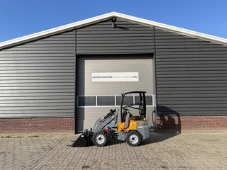 Giant G1100 G1200 minishovel NIEUW budget uitvoering €345 LEASE 2026 afbeelding 3 miniatuur