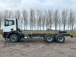 Iveco T-Way AD380T43H-4500 AT 2023 - Chassis Cabin (9 units) afbeelding 2 miniatuur