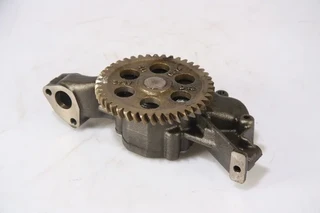 Mercedes-Benz - Engines & Parts Oliepomp à venda