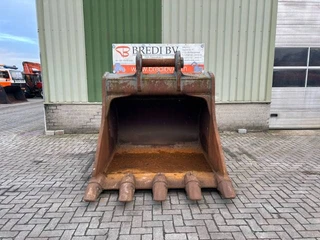 Hitachi - ZX 690 Tandenbak for sale