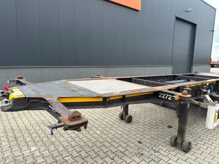 Burg N/A 2012 - 25X 20FT ADR (EX/II, EX/III, FL, AT) Chassis, Empty weight : 3.690kg, SAF INTRADISC, 2x Liftaxle, NL-chassis obrazek 8